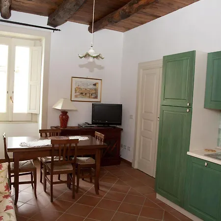 Palazzo Della Cortiglia Apart-hotel *
