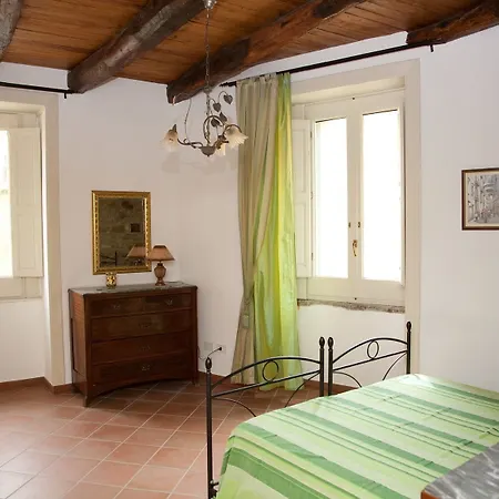 Palazzo Della Cortiglia